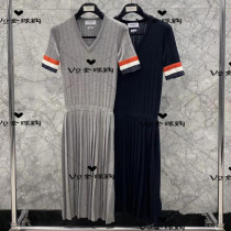 (V2)Thom Brown 2020 summer knit V-neck pleated short sleeve dress