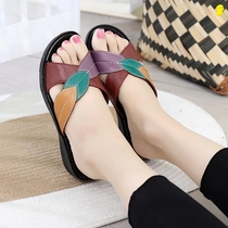 Mother Slippers Women Summer Outwear Genuine Leather Mid-Aged Non-slip Soft Bottom Middle-aged Comfort Women Flat flat Elderly cool Drag