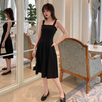 Fat mm2020 summer new black suspender skirt Hepburn small black dress thin cold wind retro bottoming dress