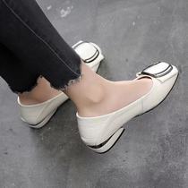 Xiaoyue selection (2021 Autumn New) fashion wild buckle small single shoes show high thin legs