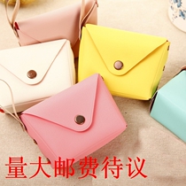 Exploits Korean version cute candy color small zero money bag coin bag key bag creative macaron hands with small bag