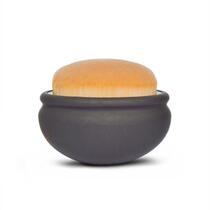 Small magic ball round head foundation brush with protective shell bristles Shorter fiber hair Foundation liquid bb isolation powder cream