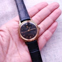 Collectibles antique inventory old Shanghai watch factory in the Eighties and Nineties Haibao mechanical watch men and women watch neutral watch