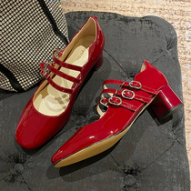 2020 spring and autumn new Hepburn Mary Jane shoes womens thick heel word buckle French retro square head thick heel shoes genuine leather