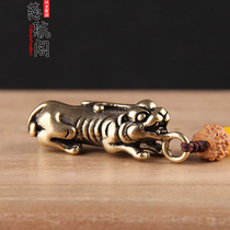 Copper key chain pendant jewelry brass brave hand-woven lanyard personality schoolbag hanging