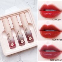 Water light three-color lip glaze jelly lip moisturizing film rotten tomato pumpkin color bean paste long-lasting lipstick set
