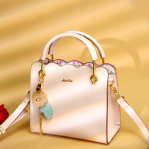 Womens 2021 New Tide large capacity shoulder bag fashion niche design lady shoulder bag Valentines Day