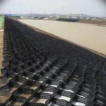 Filling steep slop material pavement solid soil honeycomb shaped road laying foundation high strength protection slope solid roadbed grass planting