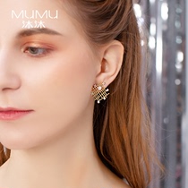 Mu Mu fashion personality stud earrings 2021 New Tide earrings female temperament square Net Red simple cold wind ear jewelry