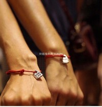 Spanish Tide brand UNOde50 INS niche good luck red rope bracelet couple this year to send girlfriends