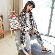 Girls  shirts Yangqi 2021 autumn new Korean version of the big child loose medium long section girls long-sleeved plaid shirt