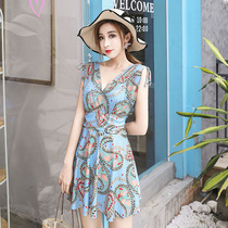 2020 new large size swimsuit womens one-piece skirt conservative fat mm cover belly thin floral sexy Korean swimsuit women