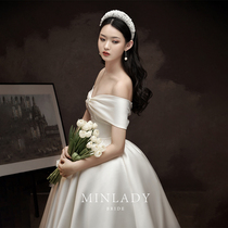 Love letter 2020 new wedding dress bride French word shoulder satin main wedding dress satin Hepburn big tail