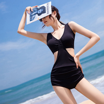 Sexy one-piece swimsuit female new personality ins Net red fairy fan temperament deep V gather in Europe and South Korea Hot Spring Resort