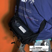 NOLABEL original starting design feeling gas plug disco bag good texture interesting design messenger bag national tide new