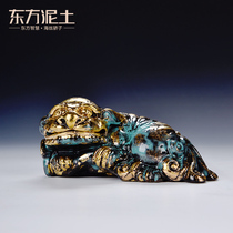 Oriental clay Ceramic craftsman Zhang Changlin teacher works Bronze series of artworks Lion Lion Ruyi