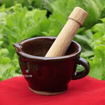 The traditional pair of nestles with tea tree sticks
