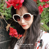 2018 New ins Net red with sunglasses women round face white frame sun glasses women anti ultraviolet big frame thin tide