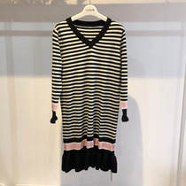 Pregnancy color 21 spring special high-end foreign-quality slim vneck striped pregnant women knitted dress