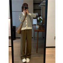 Xiaoyu MONA changed its name to ms sweet end striped knitted cardigan female slim V-neck face small retro sweater jacket
