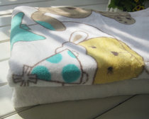 N236 microflawless outlet children are covered by a blanket air conditioning by a blanket air conditioning.