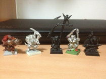 The wheat is also recorded in the war hammer. The ancient rat is out of print metal rat command group 2