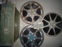 16 mm film film copy Colour storysheet walking through the Ecstasy Valley Li Xiaowen Dijian Qing