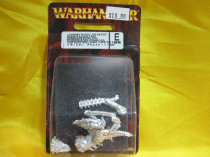 Little wheat smells Warhammer Middle ancient lizard man out of print metal walking lizard man Lord A