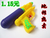 Summer hot-selling toys water cannon water cannon water cannon water cannon children's day gift toys water beach toys