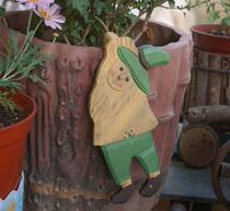 Countryside Original Eco Wood Products Quality Park Warm Garden Flower Pots Decorative Wood Dolls Hanging Basin Pendant Single Price