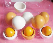 Artificially assembled eggs wooden toys and wisdom