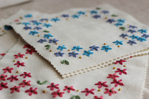 Daisy chrysanthemum open fresh pastoral mat coaster novice simple embroidery material bag buibu handmade Manor
