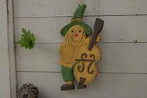 See the description Pan old mood Park warm wood carved garden decorated with green cello blemish clear