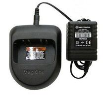 Original Motorola A8D charging walkie talkie MAGONE A8 charger A6 charger