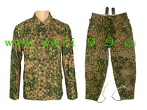 M43 camouflak for a T-shirt with a T-shirt