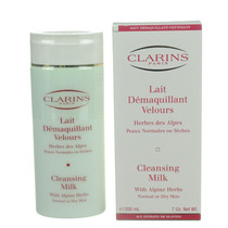 Counter Clarins mild cleaning milk 200ml green suction cup facial cleanser mild and deep cleaning