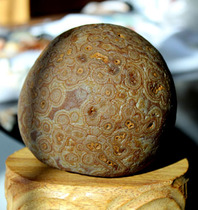 Water jade ice soul red Agate play seed material Seed Agate handle ornaments Rough striped Agate Silk Agate