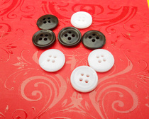 Come on black white 4 hole buttons 4 eyes DIY ordinary buttons shirt buttons DIY buttons 1 5cm