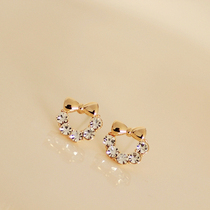 Small garland earrings ultra-exquisite invincible beauty small chic sparkling rhinestone bow earrings color-preserving gold ear clip