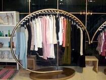 Iron frame metal wedding dress hanger clothing store shelf display rack hanging floor-to-ceiling middle island frame semicircular hanger