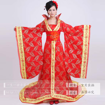 The new red upright collar Don Conqueror has acted out of the great Tang Sheng Shicun Spring Festival Gala Li Yugang has just served the legendary clothing of Wumei Lady