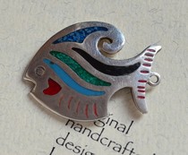 Courtyard MEIXOC Mexico Artisanal Silver Smith Pure Silver Enamel Fish Antique VTG Pendant Lone