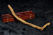 (Laos red soil agarwood) reincarnation in the Earth is a magical flower fragrance with cool not to lose Fusen