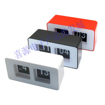 Creative desk clock Small clock Electronic clock Bedside flip clock Cute mute Top ten creative clock Personalized clock