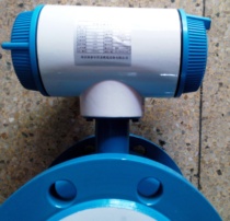 Electromagnetic flow meter LDG-DN150 stainless steel electrode lined with PTFE field display intelligent flow meter