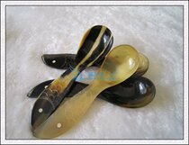 〖 zang zhi margin] Tibet natural Flower Horn Spoon yao shao spoon exquisite fish spoon