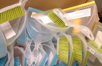 ★guo guo mu bear★Chongqing IKEA domestic Braca home kitchen cleaning gadget dustpan brush