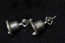 925 silver made of old Tibetan Buddhist pearl accessories The large diamond bell length is 2 6cm