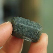 Water jade ice soul natural sapphire rough play rough stone carving material wool raw ore standard physical objects