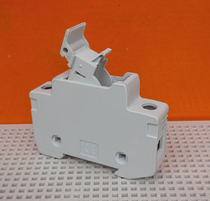 Photovoltaic PV combiner box Distribution box Special high voltage fuse base rail type 1000v 20A double certification